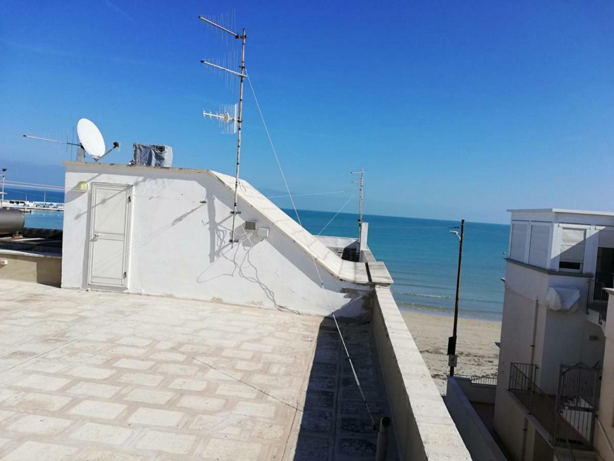 Blue Sea Apartment Torre Canne Dış mekan fotoğraf